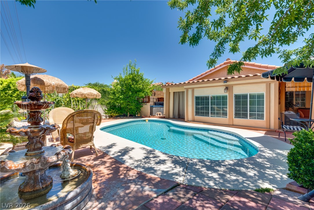 3877 Platis Circle, Las Vegas 89103