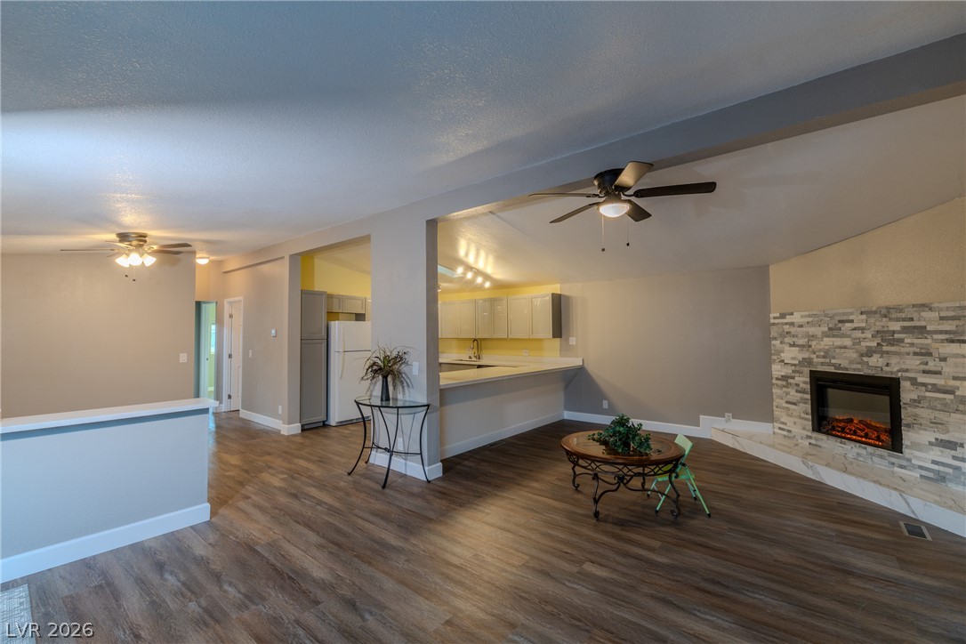 Photo 7 of 41, 5676 Hobble Creek Drive