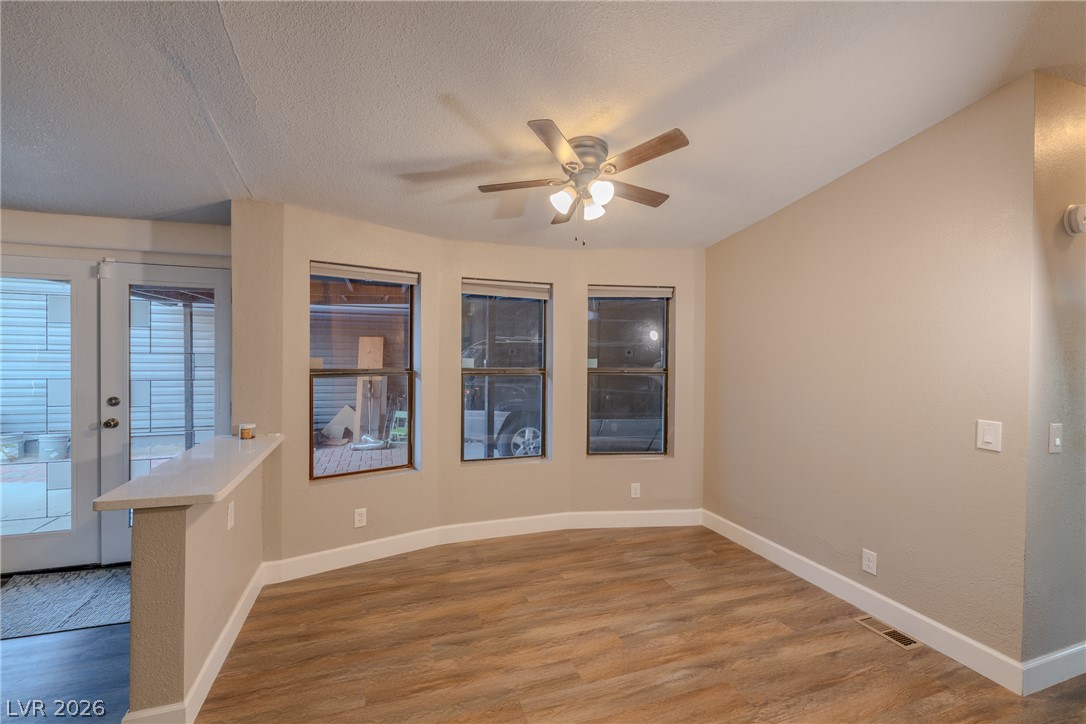 Photo 10 of 41, 5676 Hobble Creek Drive