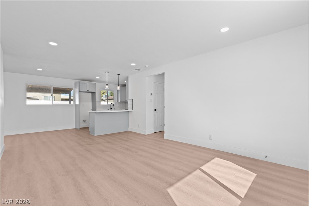Photo 4 of 1674 D Street