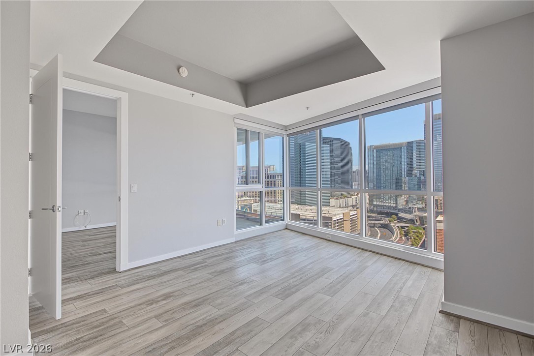 Photo 6 of 33, 4525 Dean Martin Drive #2211