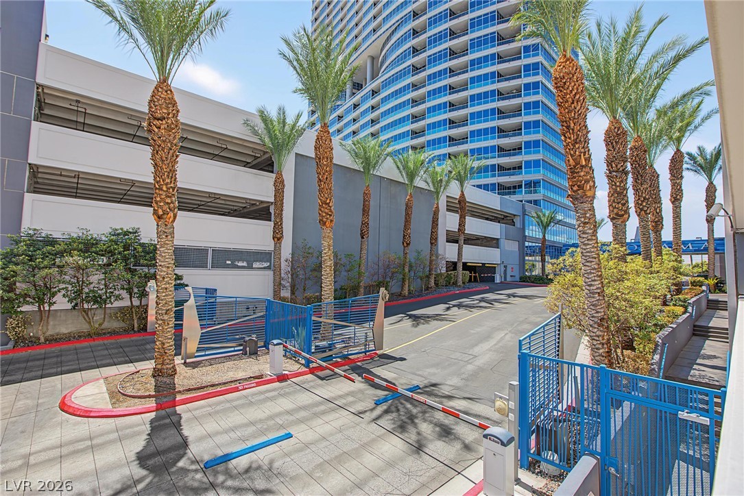 Photo 18 of 33, 4525 Dean Martin Drive #2211