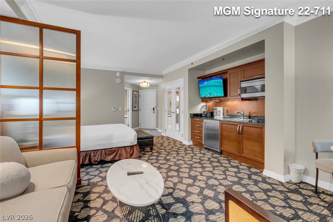 Photo 17 of 52, 135 E Harmon Avenue #2211