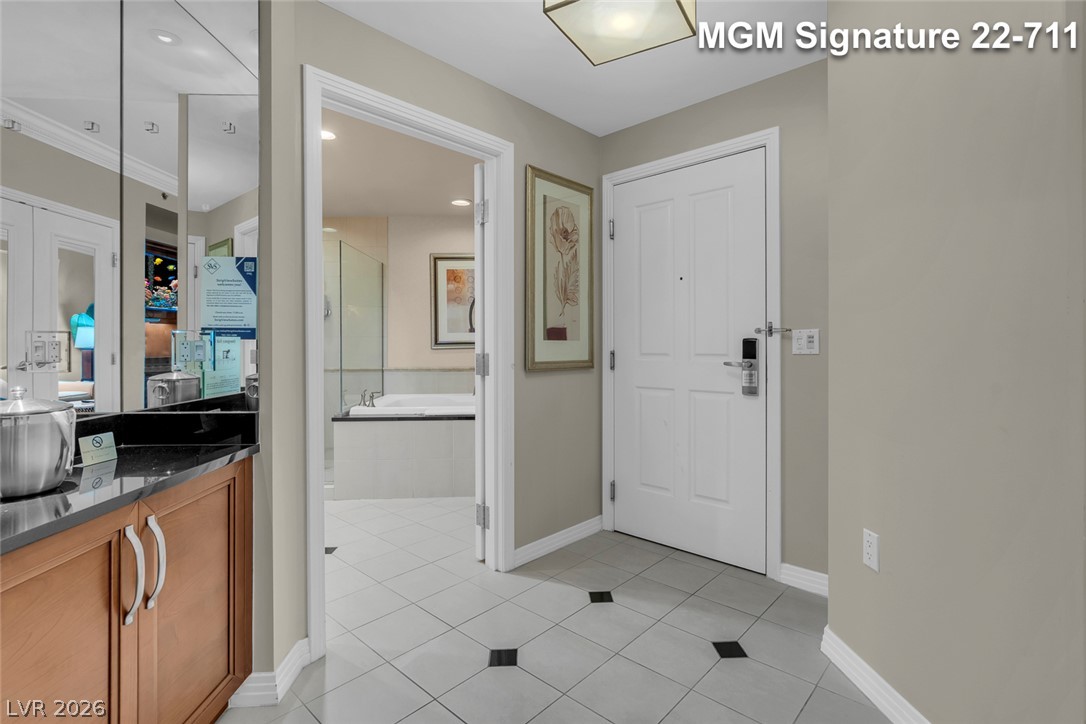 Photo 31 of 52, 135 E Harmon Avenue #2211