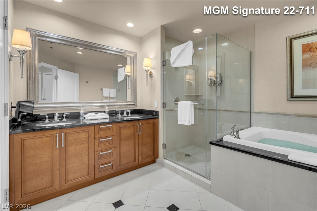Photo 33 of 52, 135 E Harmon Avenue #2211