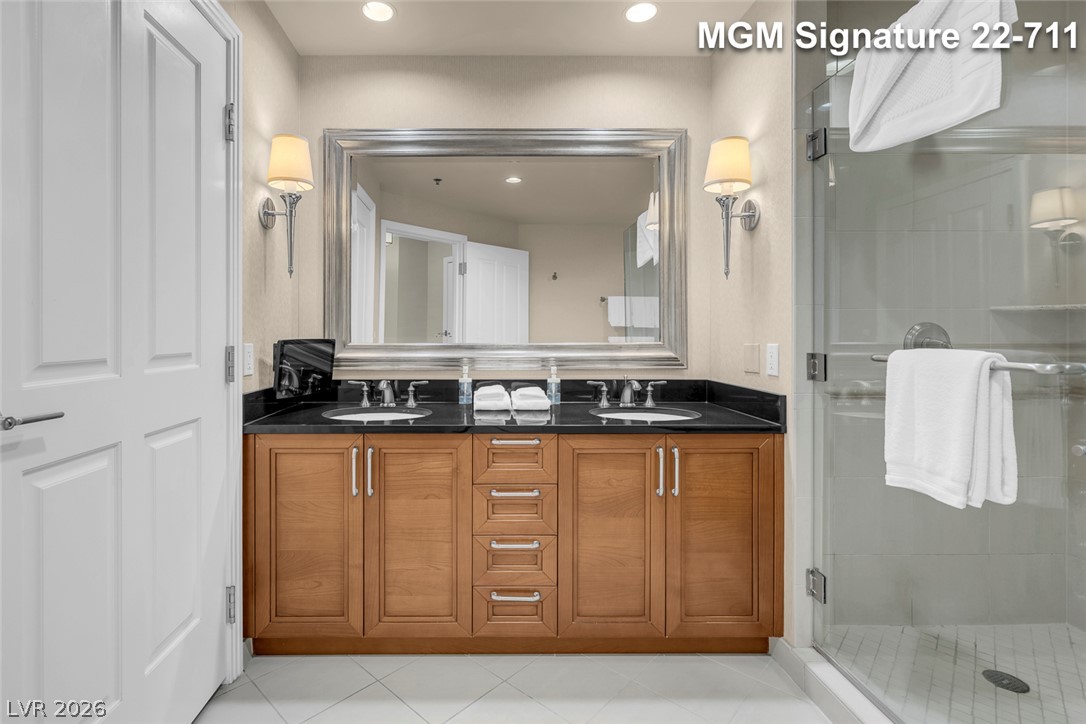 Photo 34 of 52, 135 E Harmon Avenue #2211