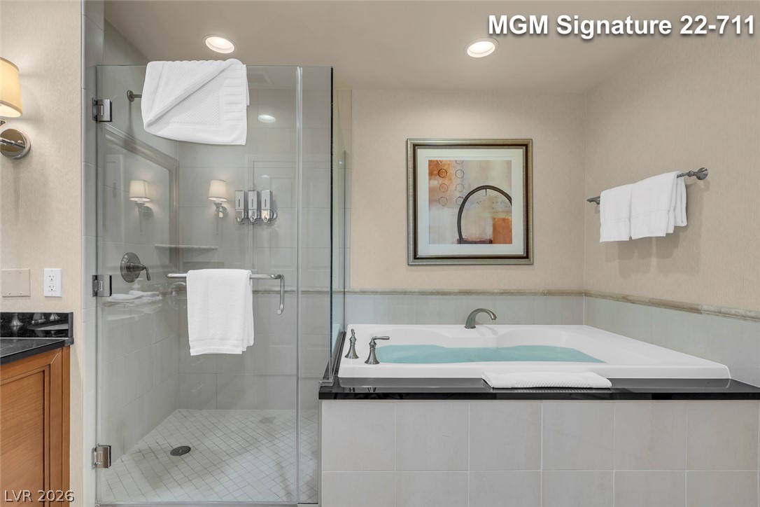 Photo 37 of 52, 135 E Harmon Avenue #2211