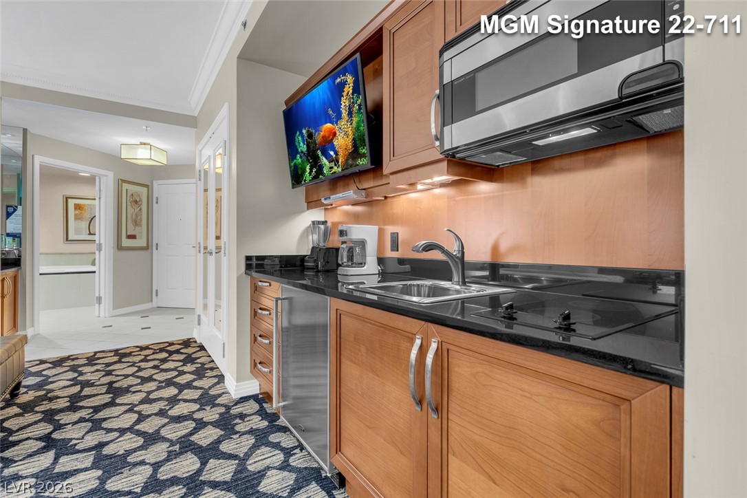 Photo 28 of 52, 135 E Harmon Avenue #2211
