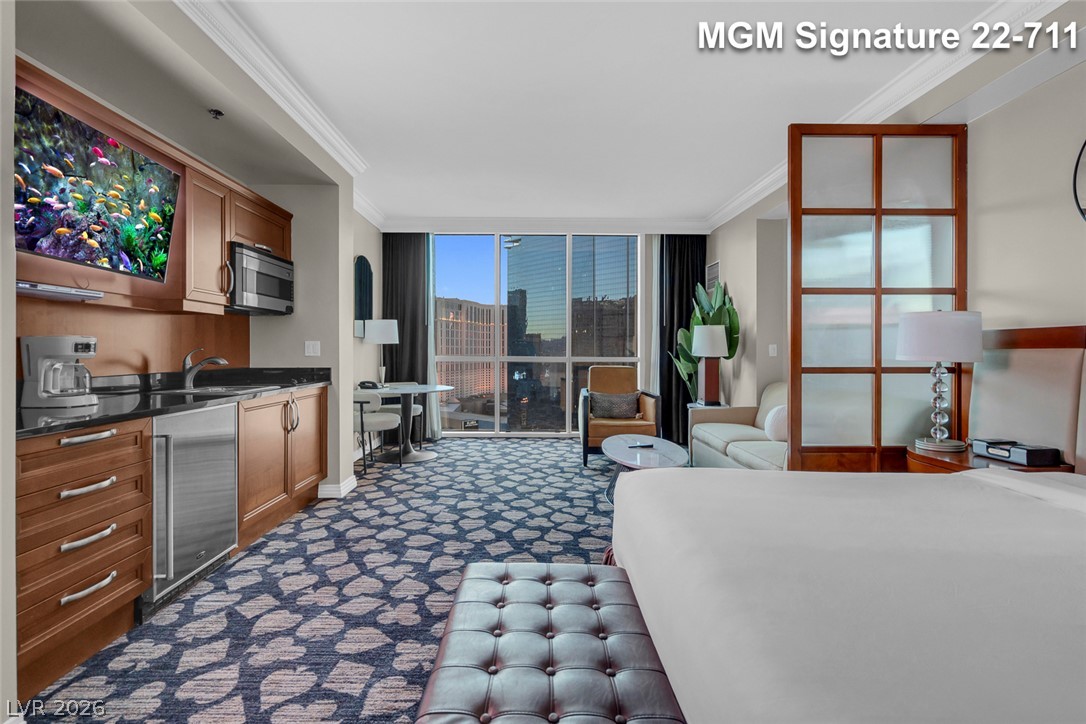 Photo 11 of 52, 135 E Harmon Avenue #2211
