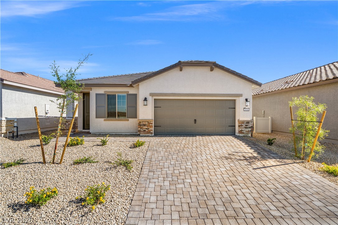 4460 Cave Lake Avenue, North Las Vegas 89032