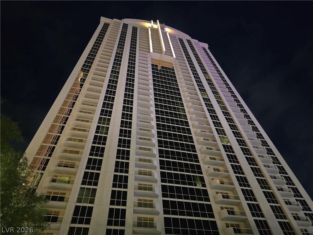 135 E Harmon Avenue #2203, Las Vegas 89109