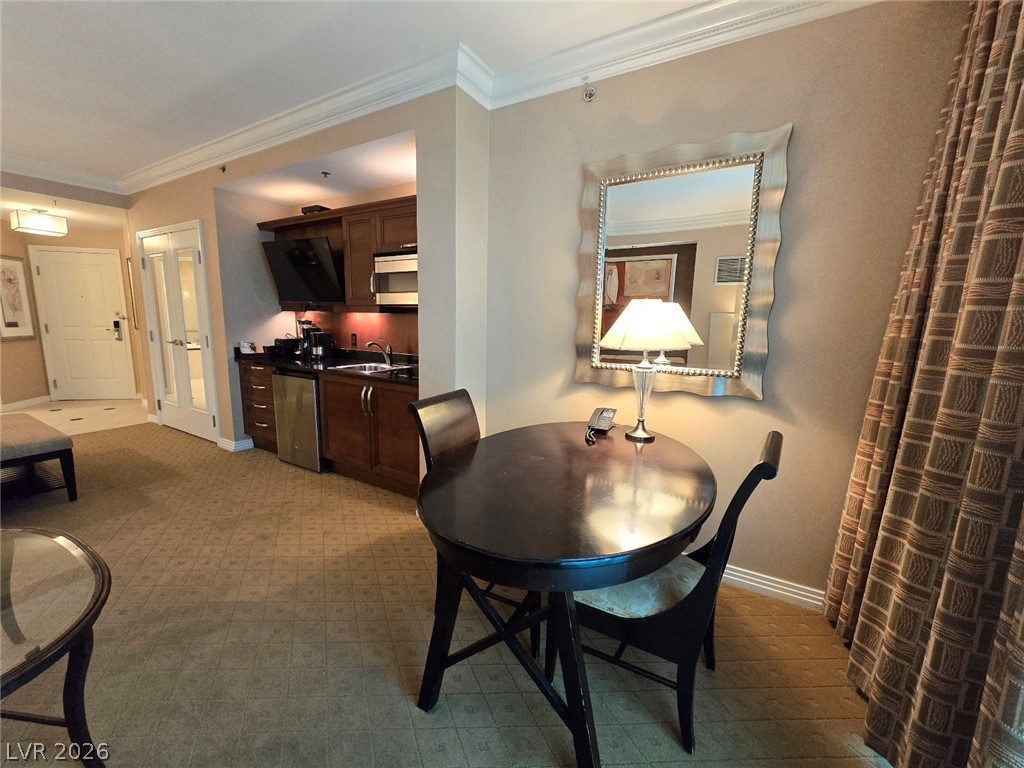 Photo 16 of 37, 135 E Harmon Avenue #2203