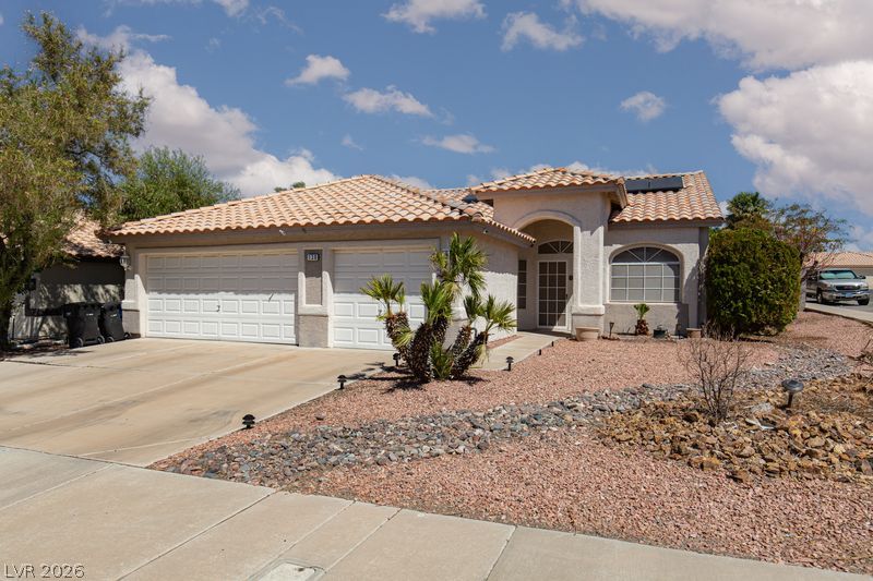 130 Ringlore Drive Drive, Henderson