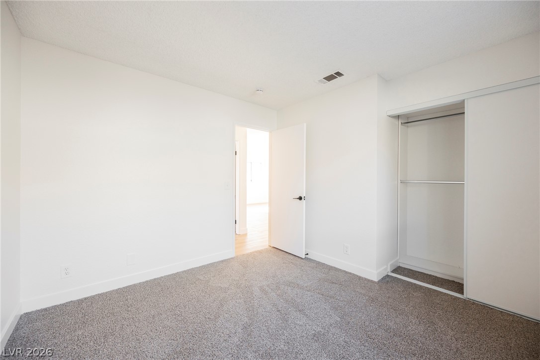 Photo 15 of 22, 601 Carleton Drive