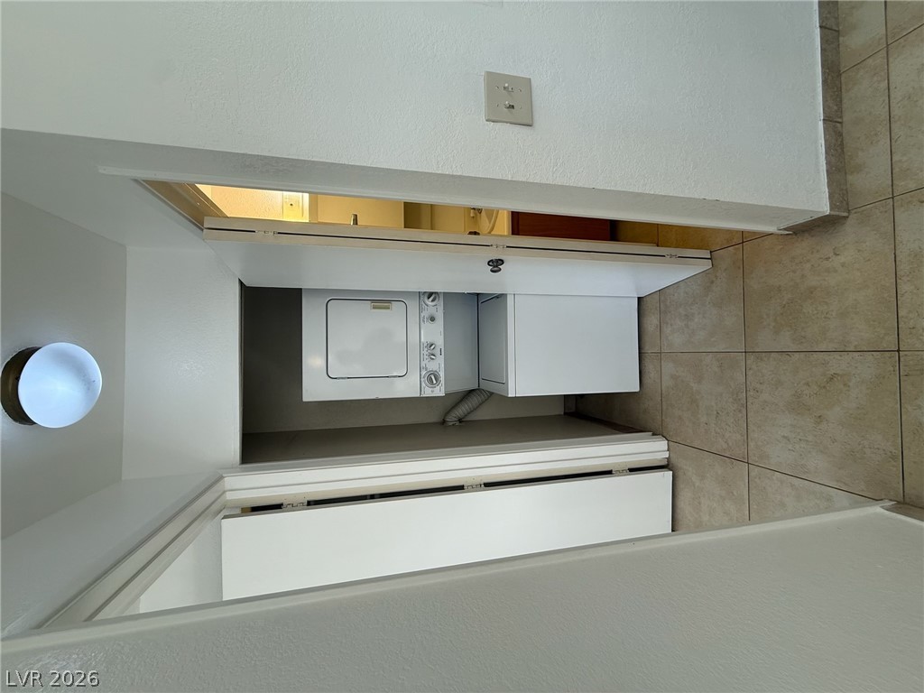 Photo 6 of 12, 440 Elm Drive #103