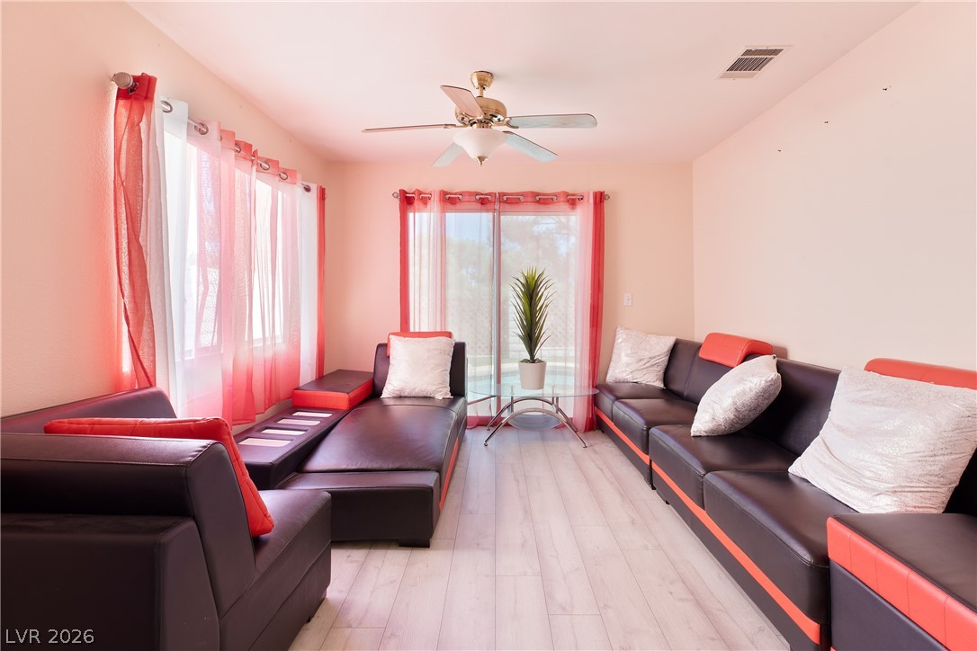 Photo 12 of 48, 3056 Yankee Clipper Drive