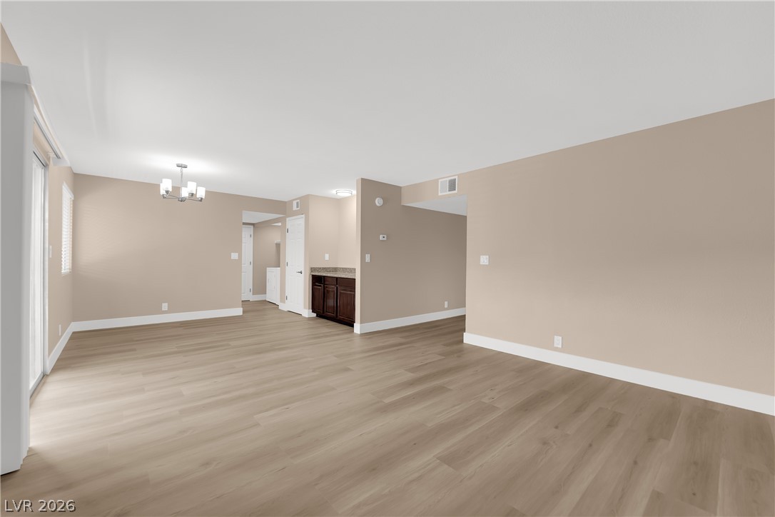 Photo 8 of 39, 5386 River Glen Drive #349