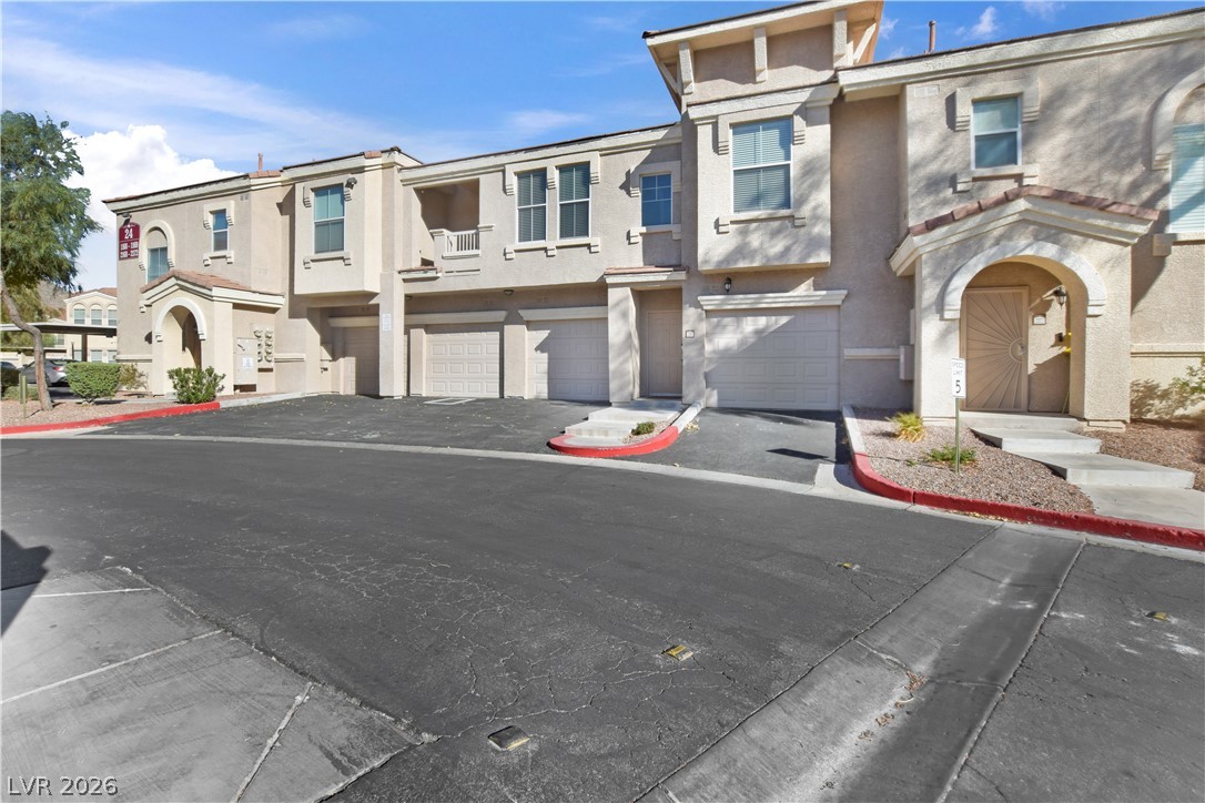 10550 W Alexander Road #2171, Las Vegas 89129