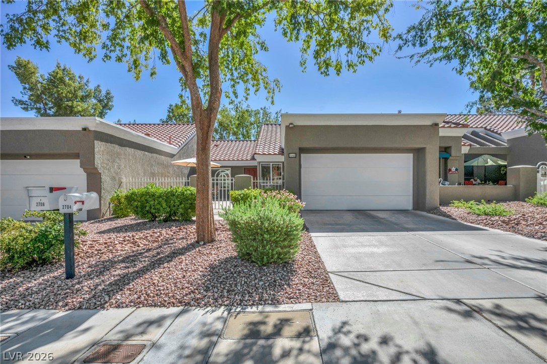 2704 Glencliff Drive, Las Vegas 89134