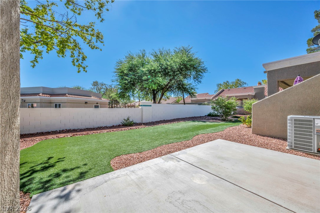 Photo 33 of 44, 2704 Glencliff Drive