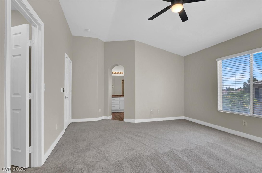 Photo 13 of 30, 3040 Carbondale Street