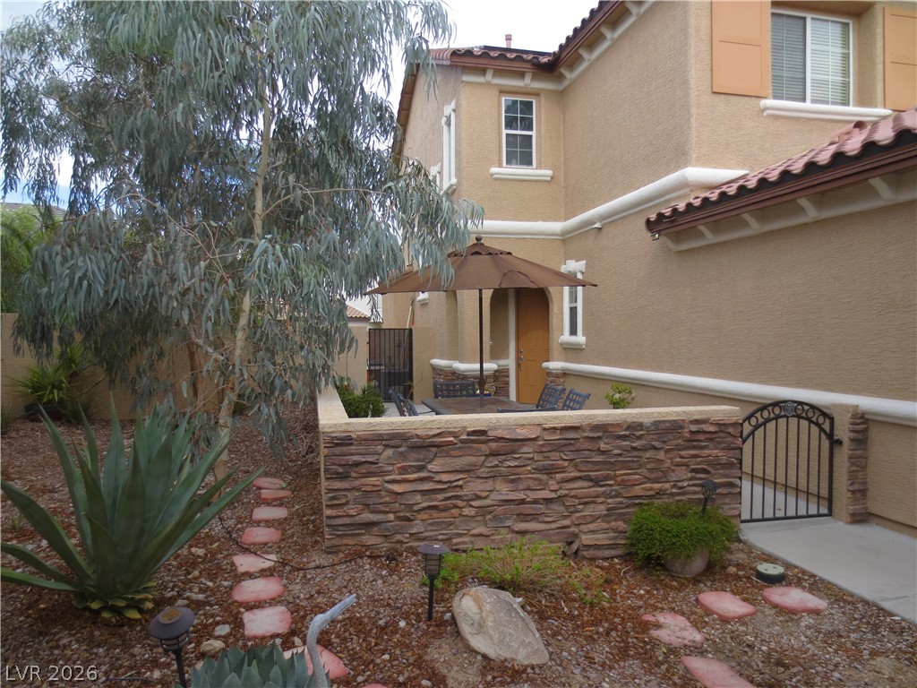 Photo 8 of 79, 1084 Maple Bend Court