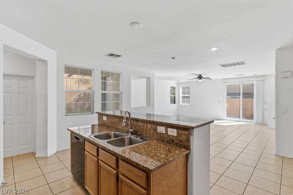 Photo 39 of 41, 6250 W Arby Avenue #162