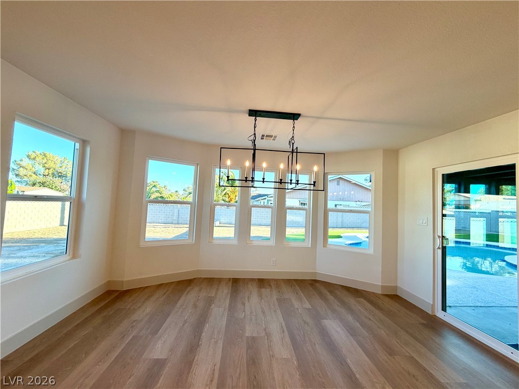 Photo 17 of 41, 2755 S Torrey Pines Drive