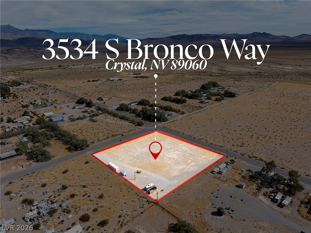 3534 S Bronco Way, Crystal