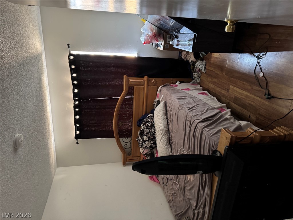 Photo 9 of 15, 4008 Edgeford Place