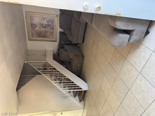 Photo 7 of 15, 4008 Edgeford Place