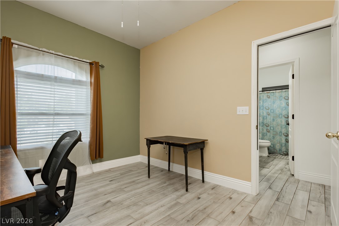 Photo 21 of 33, 233 Albany Way