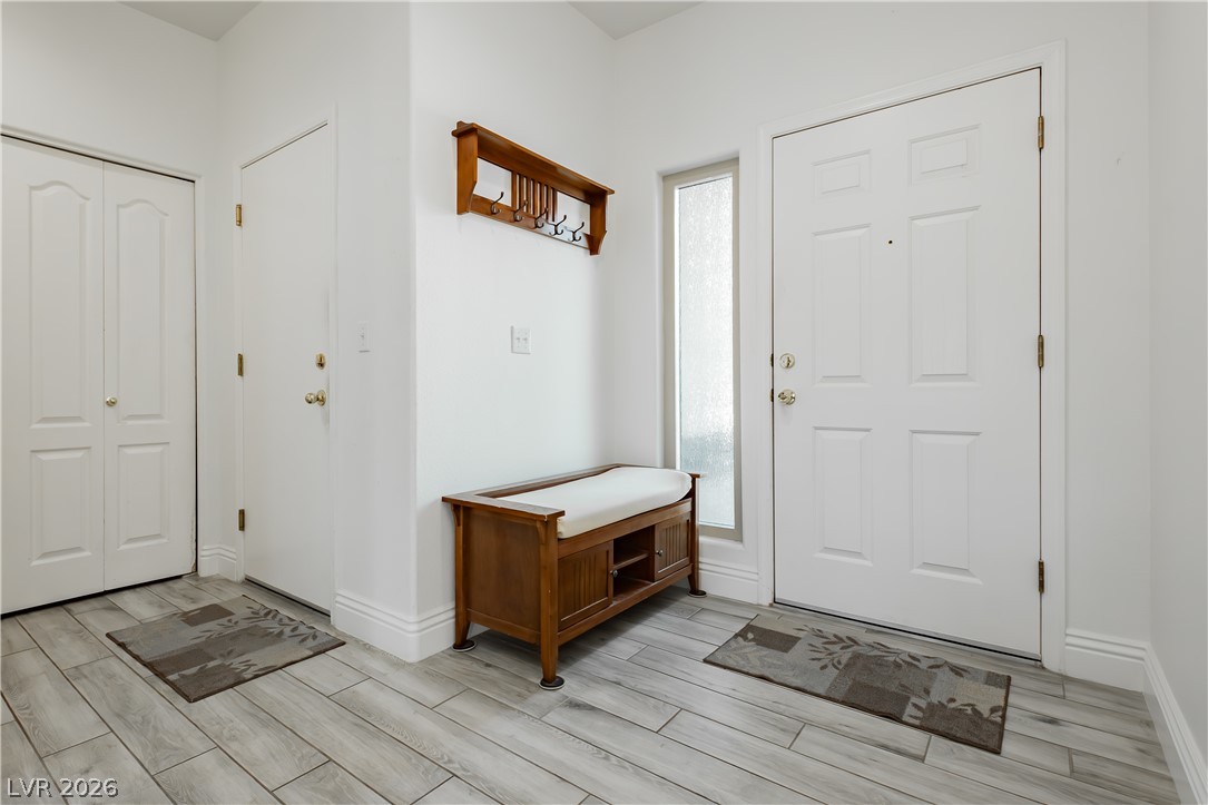 Photo 4 of 233 Albany Way