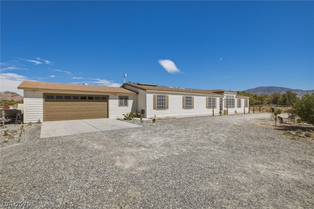 Photo 4 of 2380 W Simkins Road