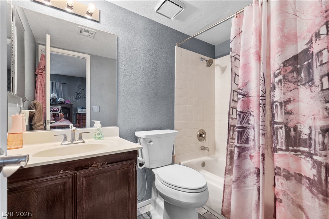 Photo 16 of 38, 7900 Esterbrook Way #101
