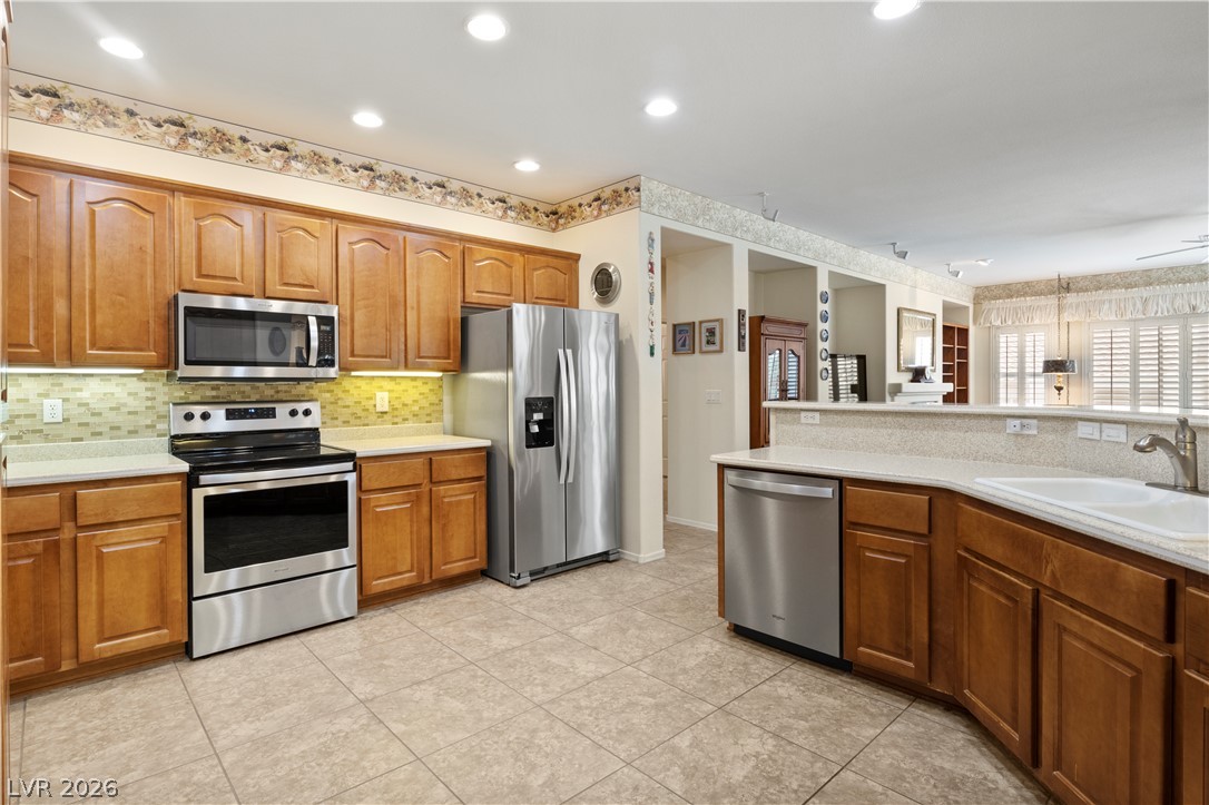 Photo 13 of 33, 1833 Cherry Knolls Street