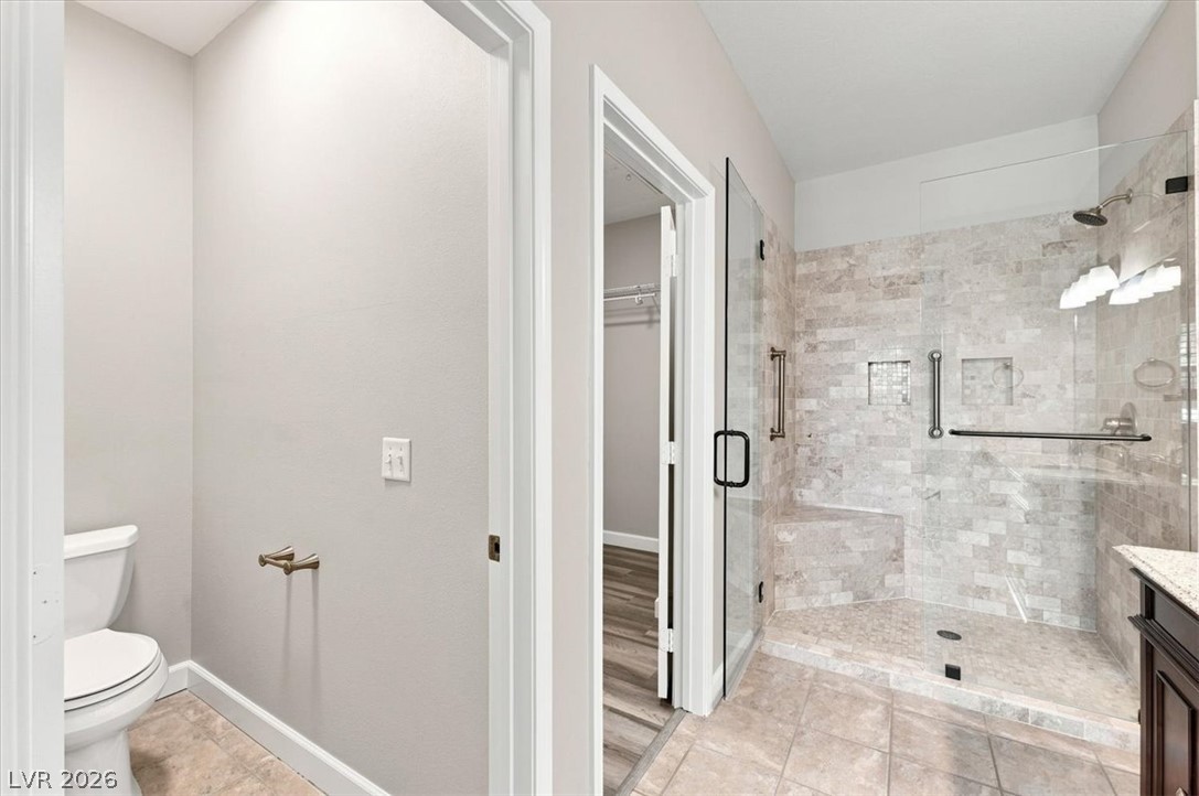 Photo 14 of 33, 1008 Domnus Lane #202