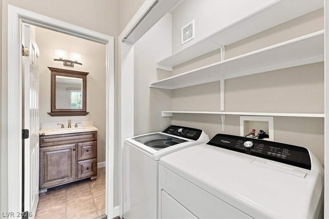 Photo 16 of 33, 1008 Domnus Lane #202