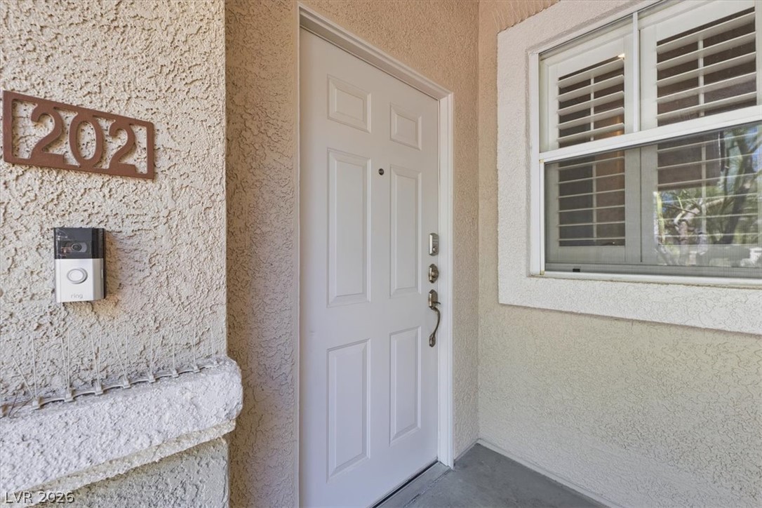 Photo 3 of 1008 Domnus Lane #202