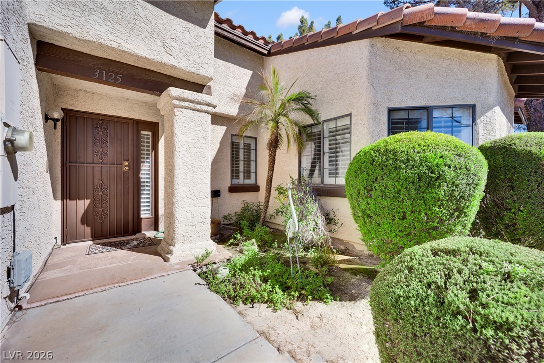Photo 4 of 3125 La Mancha Way