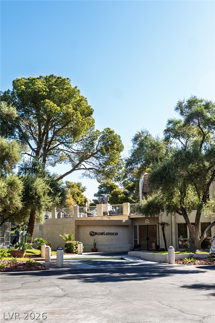750 S Royal Crest Circle #342, Las Vegas 89169