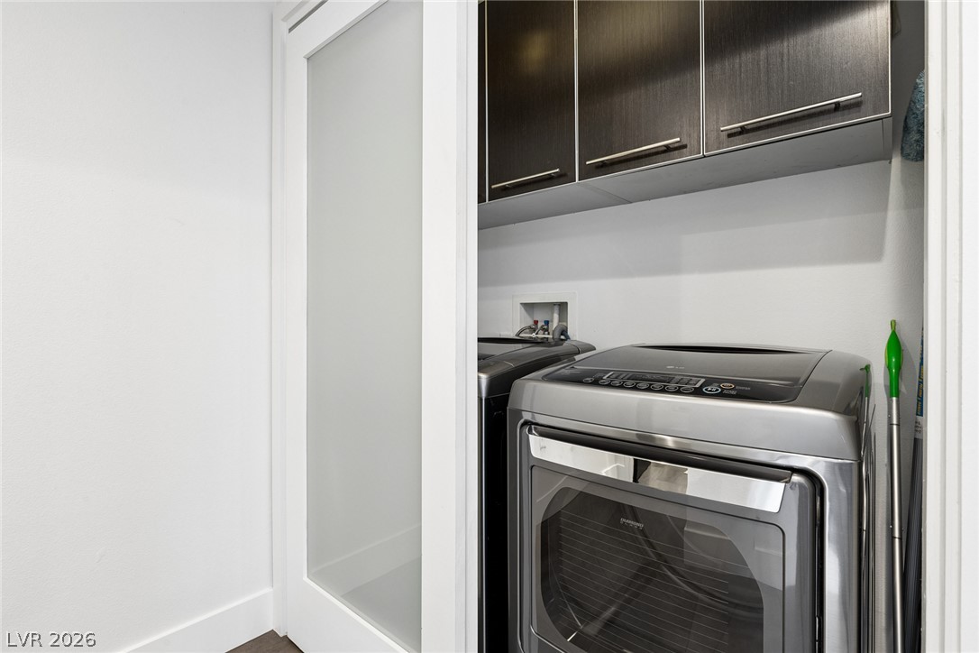 Photo 17 of 52, 8925 W Flamingo Road #325