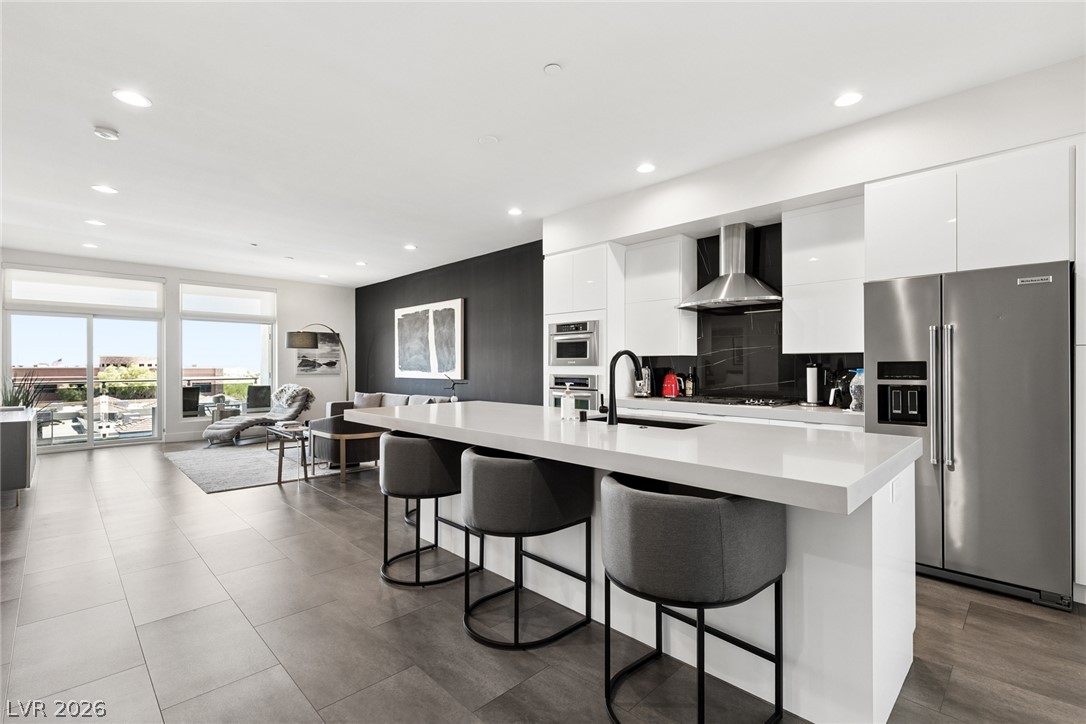Photo 7 of 52, 8925 W Flamingo Road #325