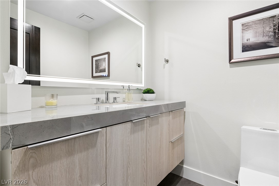 Photo 26 of 52, 8925 W Flamingo Road #325