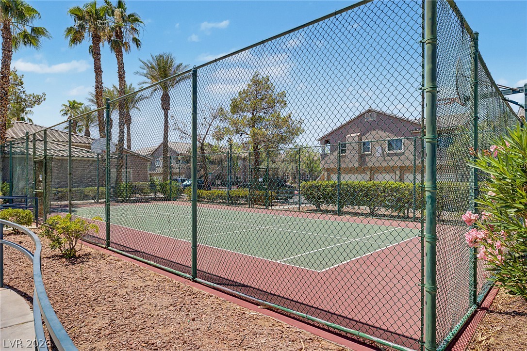 Photo 37 of 40, 2153 Quarry Ridge Street #103