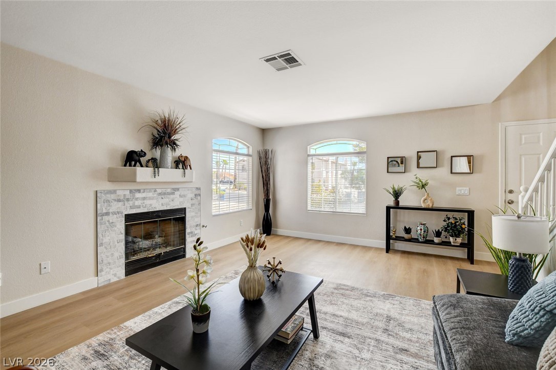 Photo 5 of 3923 Starfield Lane
