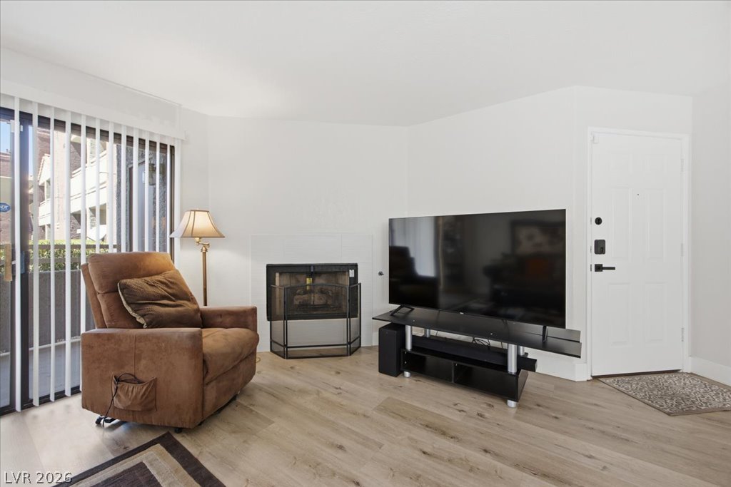 Photo 9 of 22, 5008 S Rainbow Boulevard #108