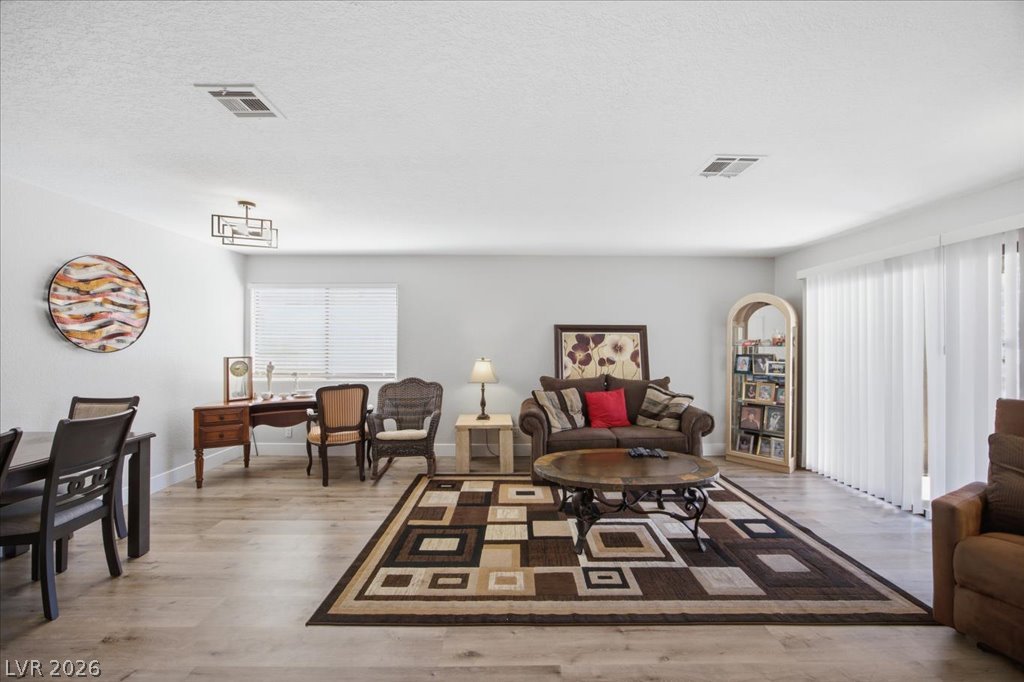 Photo 11 of 22, 5008 S Rainbow Boulevard #108