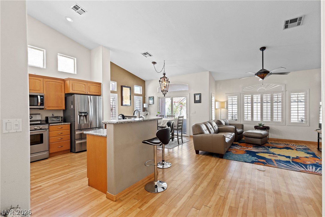 Photo 9 of 33, 2840 Anteres Street