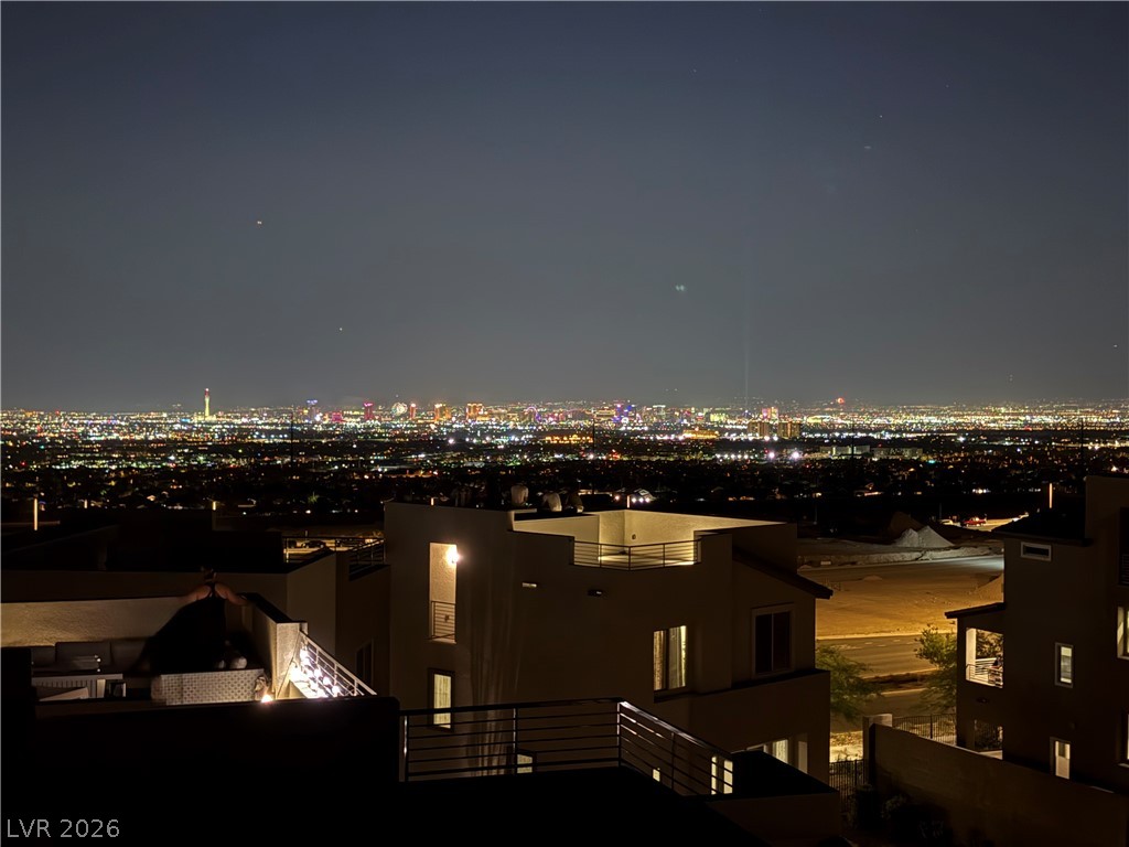 11568 Midnight Melody Avenue, Las Vegas 89138